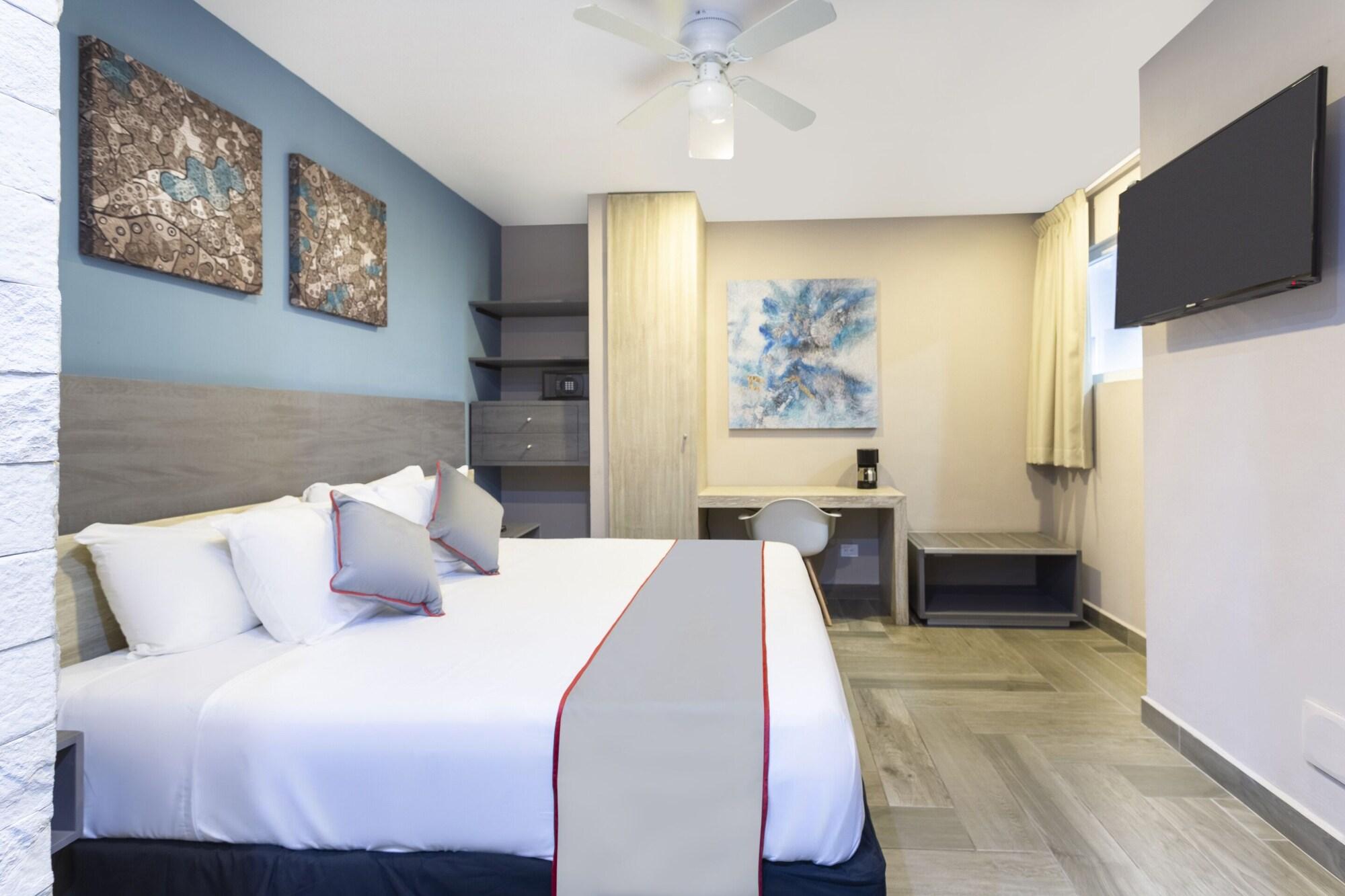 Bfh Attraction Deluxe Hotel Playa del Carmen Eksteriør bilde